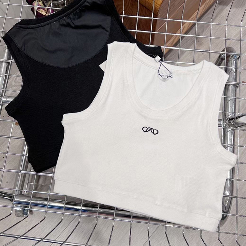 Womens tanks designer top Solid color classic embroidery logo summer long and short style knitted camisole
Womens tanks designer top Solid color classic embroidery logo summer long and short style knitted camisole