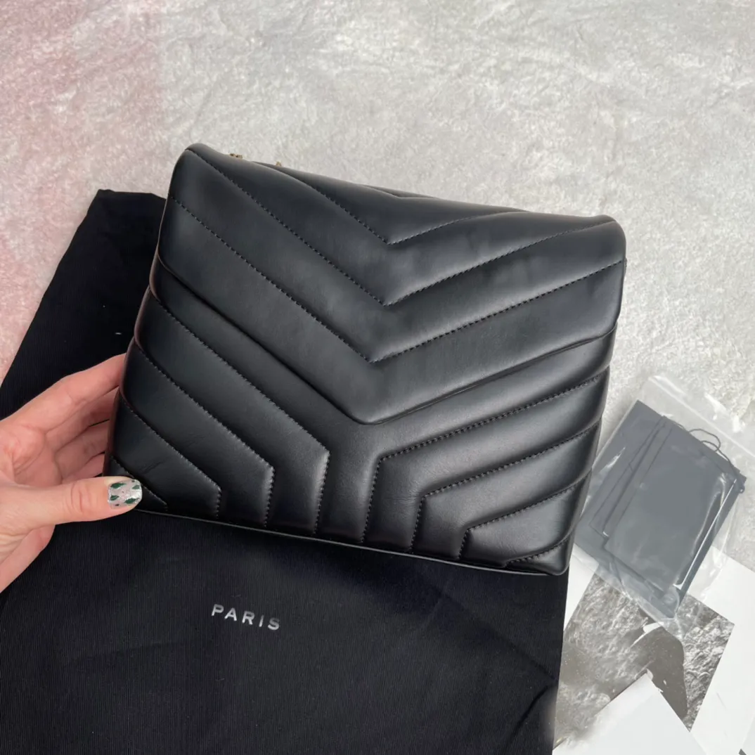 7A Designer Bag Loulou Cloud Handbags Black Cowhide Stripes Messenger Women Totes 3 Color Logo, Black black logo
7A Designer Bag Loulou Cloud Handbags Black Cowhide Stripes Messenger Women Totes 3 Color Logo, Black black logo