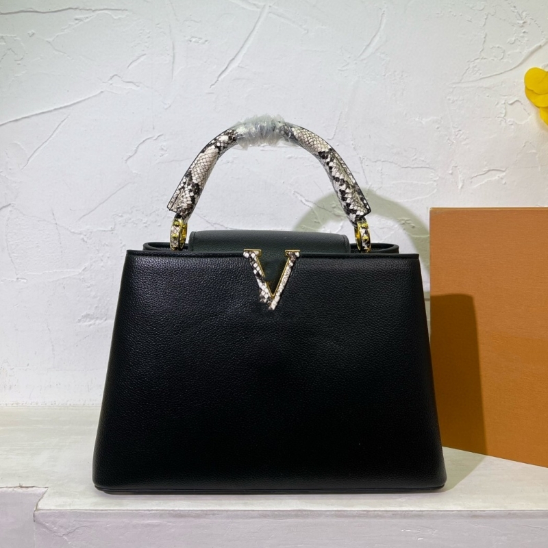 Luxurys Designer Bag capucines BB handbag women shoulder bag Wallet Crossbody Leather Purse Fashion Shoulder Lady the Tote bags
Luxurys Designer Bag capucines BB handbag women shoulder bag Wallet Crossbody Leather Purse Fashion Shoulder Lady the Tote bags