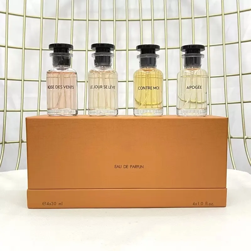 parfum designer perfume lady cologne perfumes fragrances for women Rose des Vents Apogee Contre Moi Le Jour se Leve kit 4pcs 3pcs 5pcs suit
parfum designer perfume lady cologne perfumes fragrances for women Rose des Vents Apogee Contre Moi Le Jour se Leve kit 4pcs 3pcs 5pcs suit
