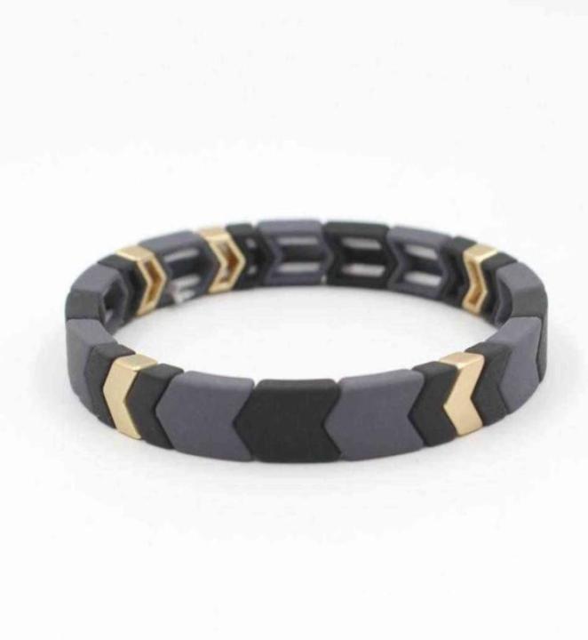 Enamel Diy Cool Color Autumn and Winter Frosted Paint Allmatch Ladies Bracelet Geometric Square High Cold Fashion Couple Bangle1731278
Enamel Diy Cool Color Autumn and Winter Frosted Paint Allmatch Ladies Bracelet Geometric Square High Cold Fashion Couple Bangle1731278