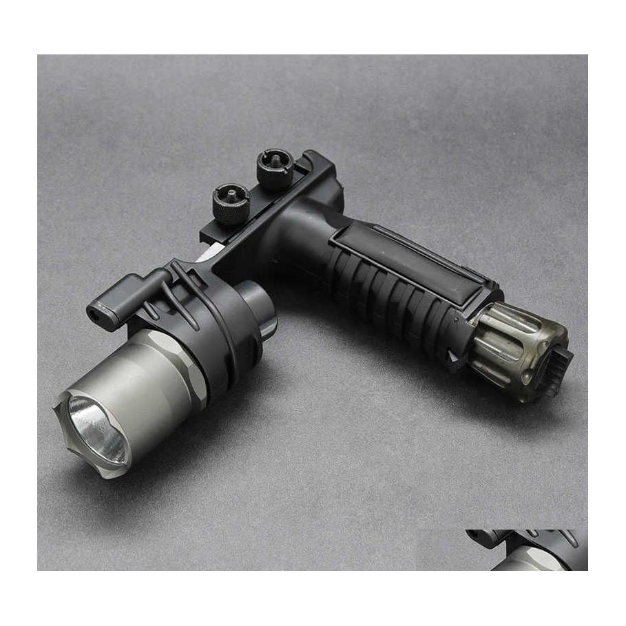 Flashlights Tactical Fore Grip Light With Weaver Picatinny Rail Mount For Toy Airsoft Accessories Drop Delivery Gear Dhcb1, Bk style 2
Flashlights Tactical Fore Grip Light With Weaver Picatinny Rail Mount For Toy Airsoft Accessories Drop Delivery Gear Dhcb1, Bk style 2