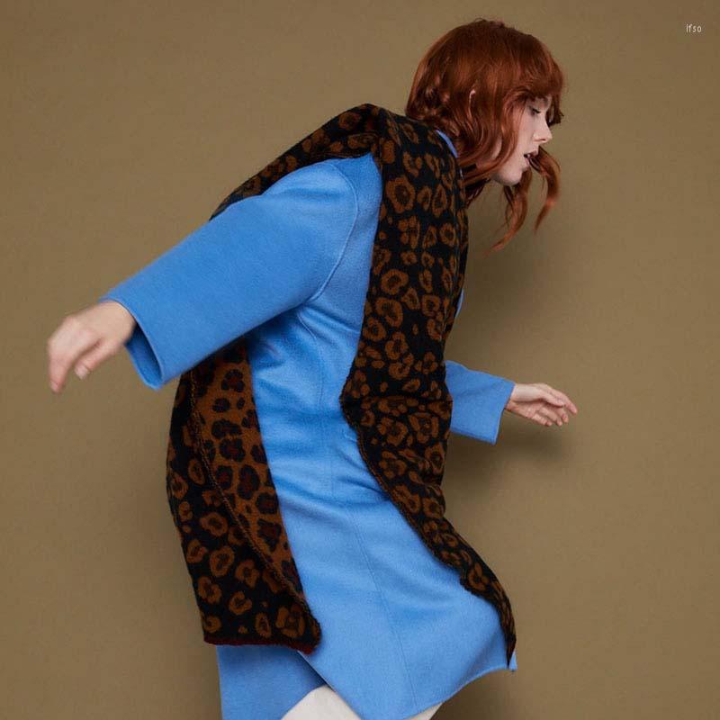 Scarves 2023 Z Red Point Leopard Scarf Girl In Autumn And Winter Thickened Warm Double-sided Cashmere Like Shawl
Scarves 2023 Z Red Point Leopard Scarf Girl In Autumn And Winter Thickened Warm Double-sided Cashmere Like Shawl