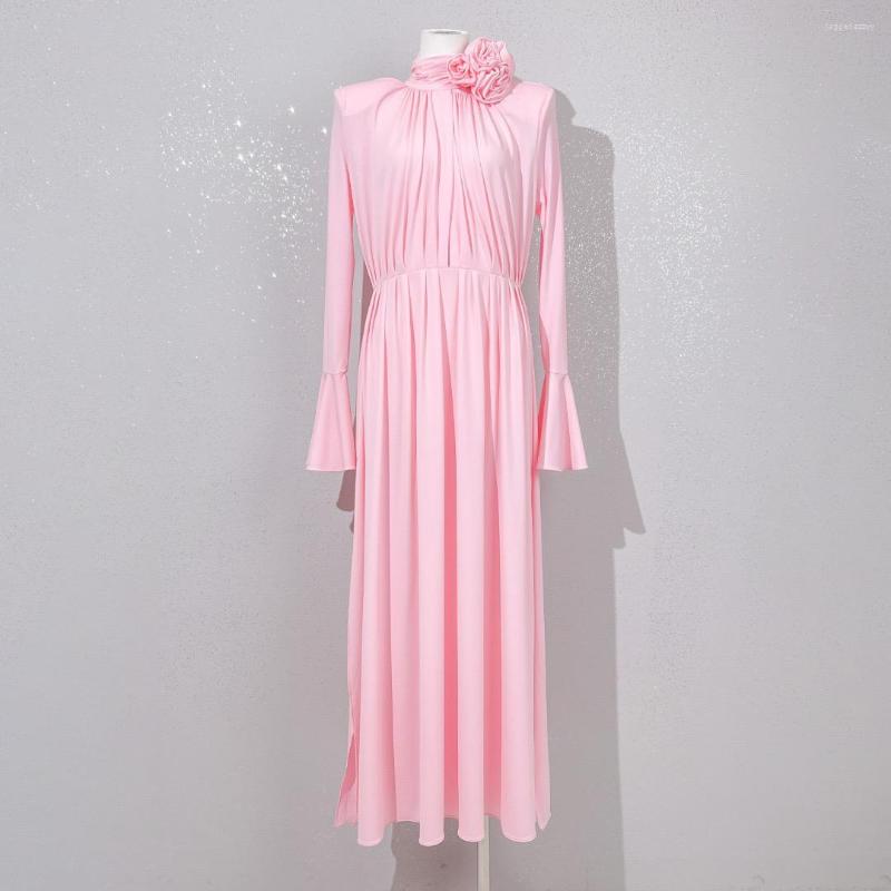 Casual Dresses 2023 Women Vintage Rose Flower Pad Shoulder Maxi Dress Flared Sleeve Detachable Pleated Long Pink
Casual Dresses 2023 Women Vintage Rose Flower Pad Shoulder Maxi Dress Flared Sleeve Detachable Pleated Long Pink