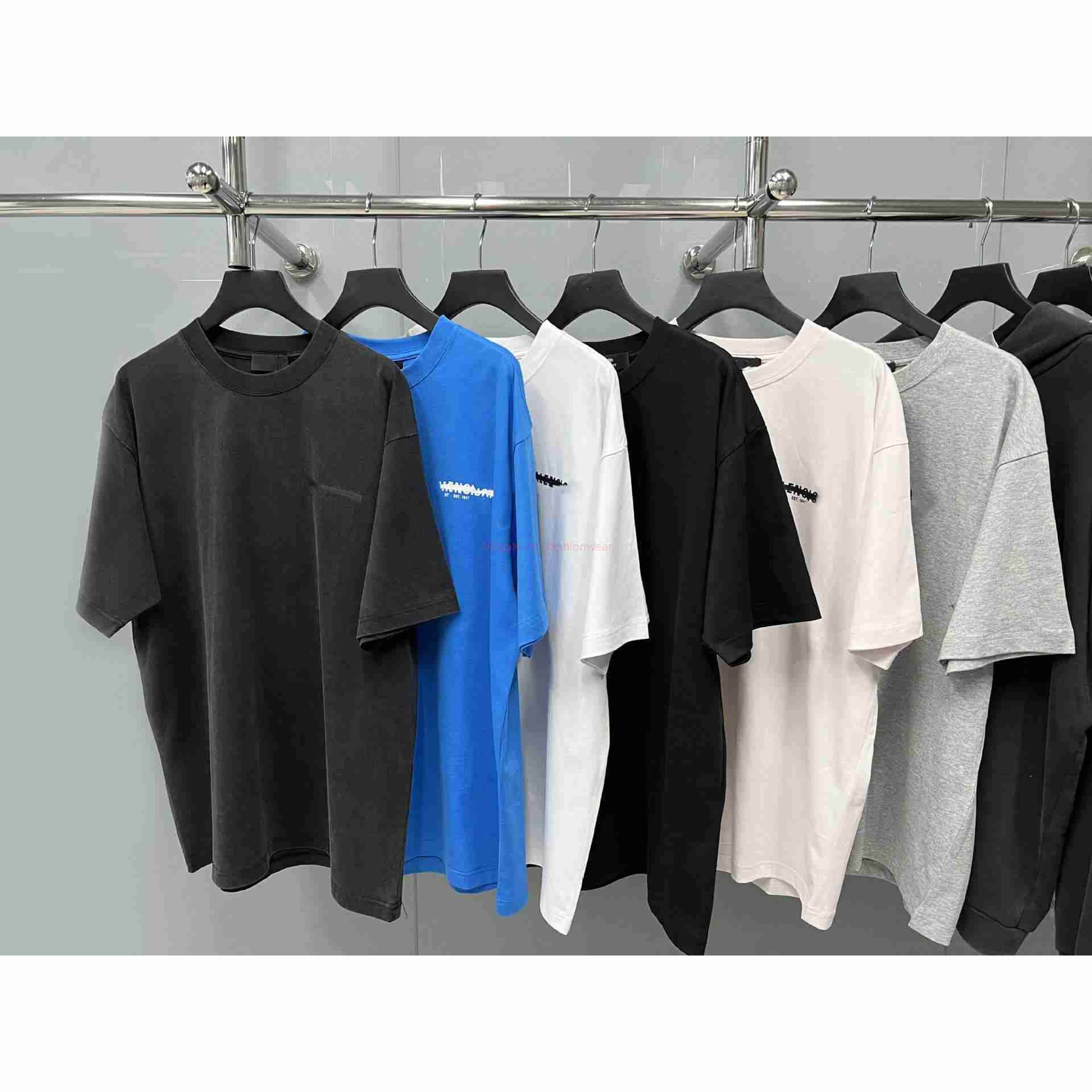 Designer Fashion Clothing French Paris BB Luxury TShirt Tees b Family High Edition Paris Front Rear Seal Short Sleeve Loose Short Sleeve Tshirt Unisex Casual cotton T, White
Designer Fashion Clothing French Paris BB Luxury TShirt Tees b Family High Edition Paris Front Rear Seal Short Sleeve Loose Short Sleeve Tshirt Unisex Casual cotton T, White