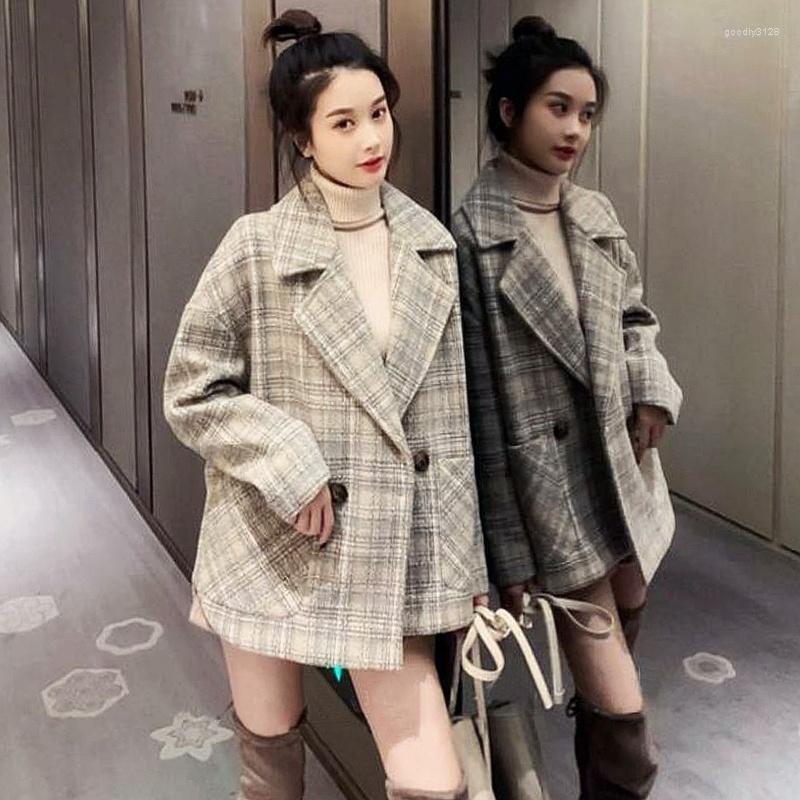 Women' Wool Vintage Plaid Woolen Coat Autumn Winter Warm Short Fashion Loose Blends Plus Cotton Lined Outwear, Khaki add cotton
Women' Wool Vintage Plaid Woolen Coat Autumn Winter Warm Short Fashion Loose Blends Plus Cotton Lined Outwear, Khaki add cotton