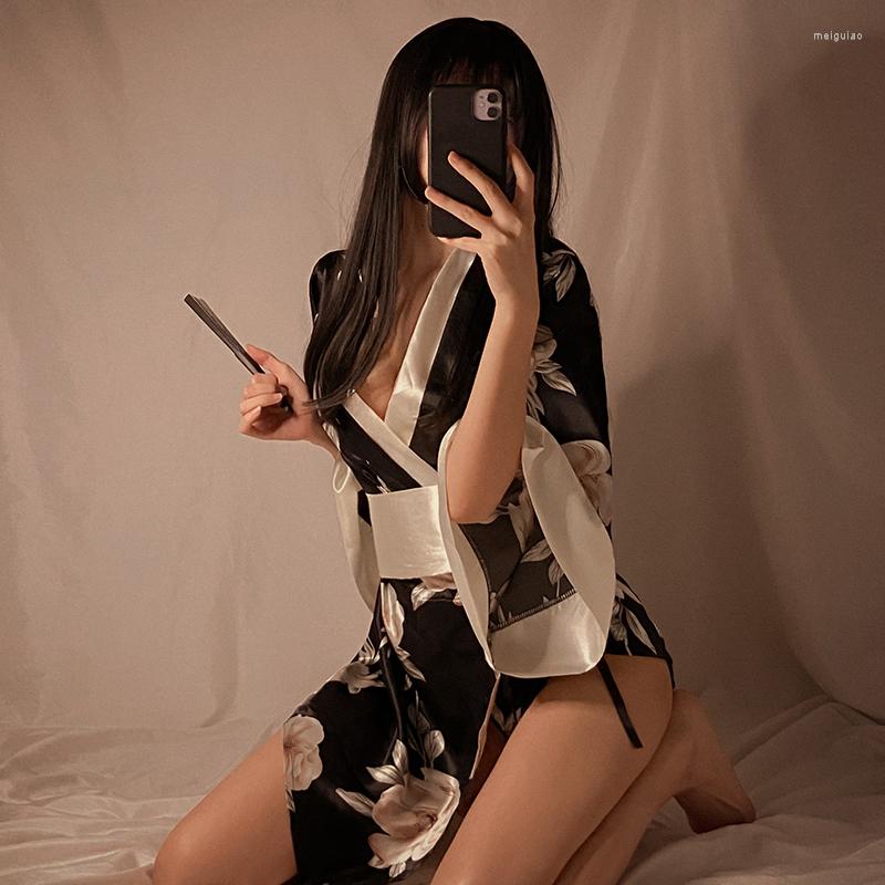 Ethnic Clothing Japanese Kimono Temptation Sexy Cosplay Outfit For Women Traditional Style Robe Yukata Costumes Pajamas Soft Silk Belt 3pcs
Ethnic Clothing Japanese Kimono Temptation Sexy Cosplay Outfit For Women Traditional Style Robe Yukata Costumes Pajamas Soft Silk Belt 3pcs
