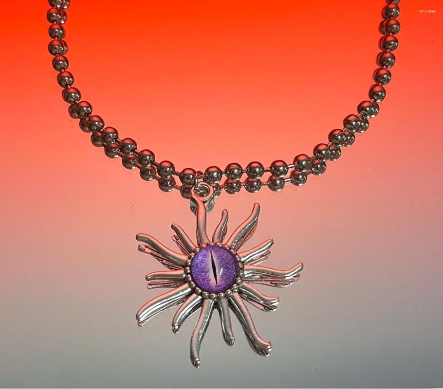 Pendant Necklaces Hip Hop Metal Flower Eye Eyes Necklace For Women Fashion Vintage Punk Rock Charm 90s Aesthetic Jewelry Gift
Pendant Necklaces Hip Hop Metal Flower Eye Eyes Necklace For Women Fashion Vintage Punk Rock Charm 90s Aesthetic Jewelry Gift
