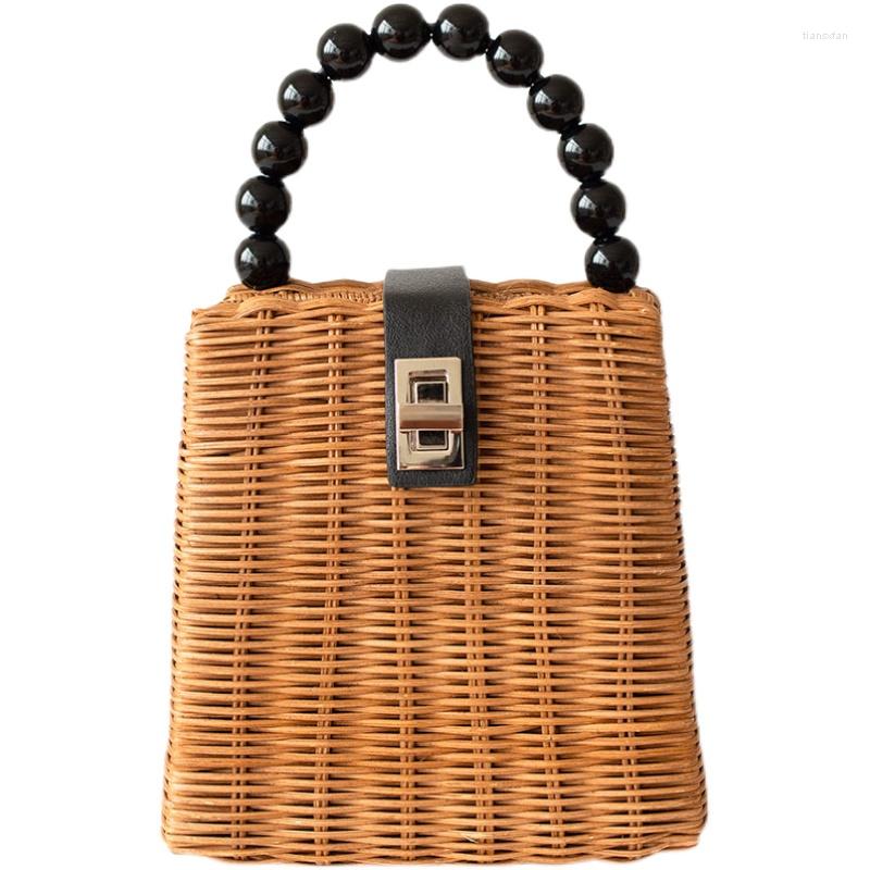 Evening Bags Vintage Handmade Rattan Woven Women's Bag Beaded Handbag Single Shoulder Messenger Summer Holiday Beach
Evening Bags Vintage Handmade Rattan Woven Women's Bag Beaded Handbag Single Shoulder Messenger Summer Holiday Beach