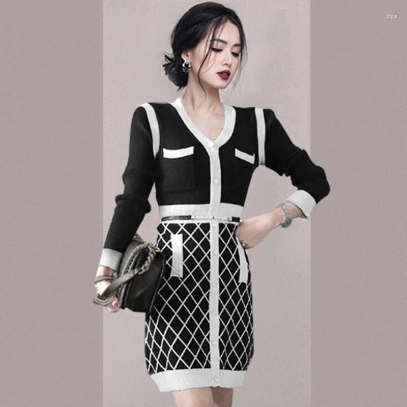 Casual Dresses ZAWFL Women Houndstooth Single Breasted Long Sleeve High Waist Color Contrast Knit Dress Autumn Winter 2023, Picture color
Casual Dresses ZAWFL Women Houndstooth Single Breasted Long Sleeve High Waist Color Contrast Knit Dress Autumn Winter 2023, Picture color