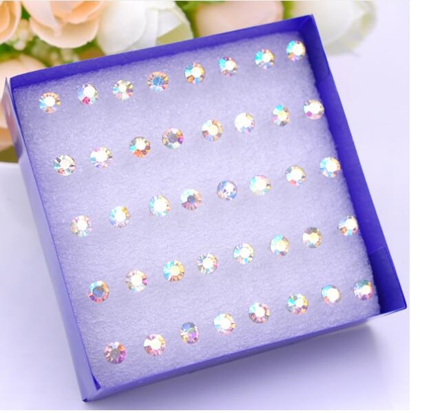2~6mm diameter High imitation diamond earrings Inlaid diamond Super Shiny multicolored Stud Non fading Resin material for allergy prevention women earrings
2~6mm diameter High imitation diamond earrings Inlaid diamond Super Shiny multicolored Stud Non fading Resin material for allergy prevention women earrings