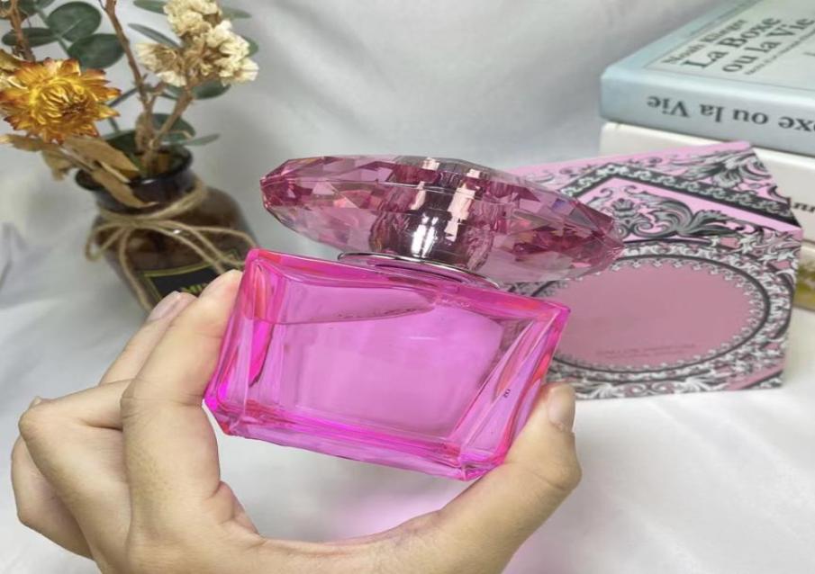 Luxuries designer Perfume bottle Women EDP 90ml Spray Fragrance For Gift Body Mist Natural Female Cologne incense spray ship3383005
Luxuries designer Perfume bottle Women EDP 90ml Spray Fragrance For Gift Body Mist Natural Female Cologne incense spray ship3383005