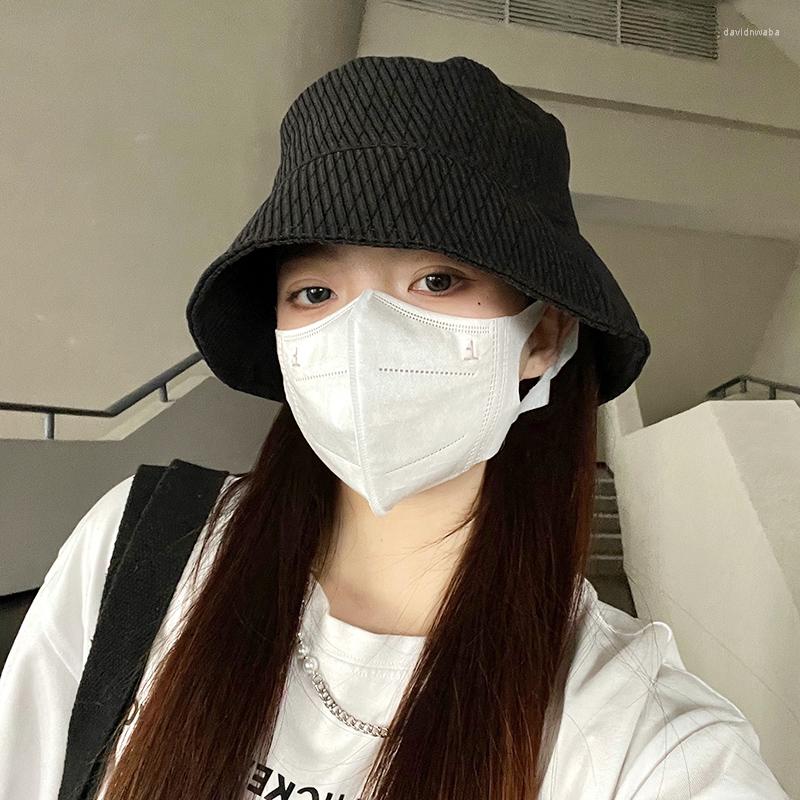 Berets Ladies Fisherman Hat Everything Big Face Suitable Head Encircling Bucket Hats Shade Show Small Plain Makeup Basin Cap, 28-3355-hei se
Berets Ladies Fisherman Hat Everything Big Face Suitable Head Encircling Bucket Hats Shade Show Small Plain Makeup Basin Cap, 28-3355-hei se