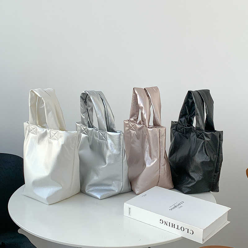 Evening Bags 2023 New Soft Leather Bucket Bag for Women High Quality Elegant Solid Color Wallet Shoulder Trend Female Handbag 230427, Black
Evening Bags 2023 New Soft Leather Bucket Bag for Women High Quality Elegant Solid Color Wallet Shoulder Trend Female Handbag 230427, Black