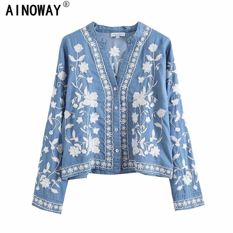Swimwear Boho Vintage Denim Cotton Blue Embroidery Women Bohemian V Neck Batwing Sleeves Happie Short Robe Kimono Coverup, Light blue
Swimwear Boho Vintage Denim Cotton Blue Embroidery Women Bohemian V Neck Batwing Sleeves Happie Short Robe Kimono Coverup, Light blue