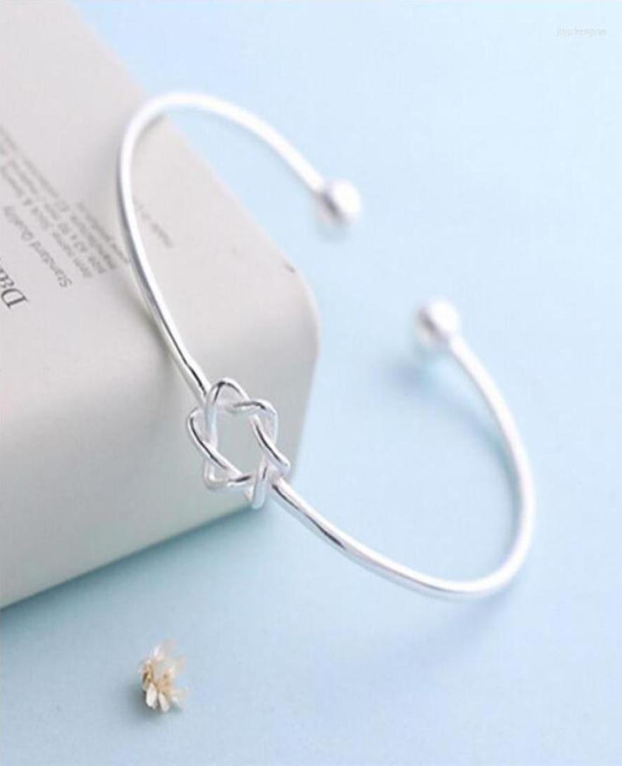 Bangle Atmosphere Fashion Silver Plated Jewelry Bracelets Hollow Lucky Sixty Star Couple Gift SB601905001
Bangle Atmosphere Fashion Silver Plated Jewelry Bracelets Hollow Lucky Sixty Star Couple Gift SB601905001