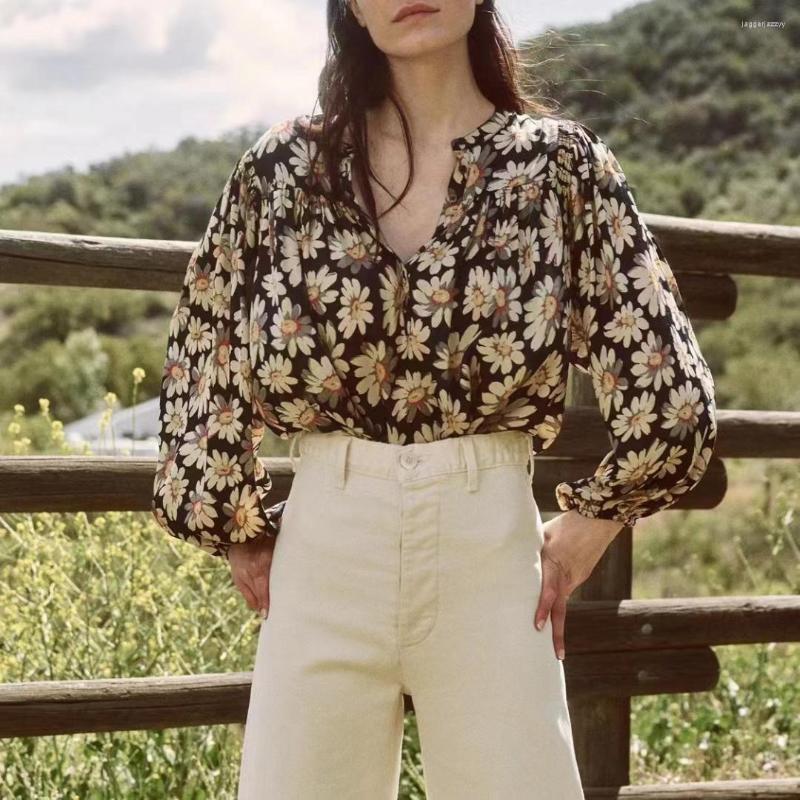 Women's T Shirts 2023 Sunflower Print Silk Shirt Tops Simple Casual Lady Blouse
Women's T Shirts 2023 Sunflower Print Silk Shirt Tops Simple Casual Lady Blouse