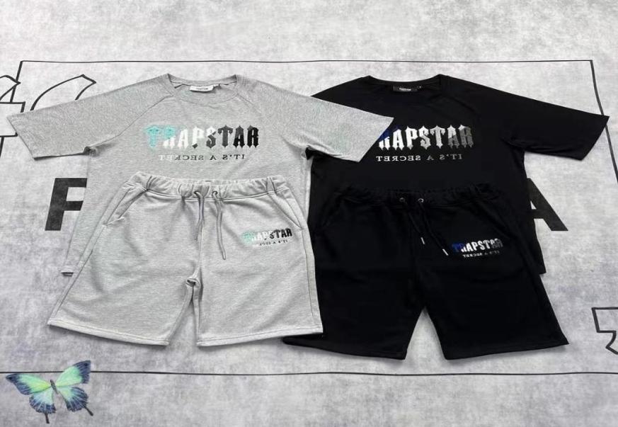 Men039s TShirts Tracksuits Stock Trapstar Tshirt Embroidery Flocking Letter Men Women T Shirt Set Shorts SuitMen039s4187446, Yellow
Men039s TShirts Tracksuits Stock Trapstar Tshirt Embroidery Flocking Letter Men Women T Shirt Set Shorts SuitMen039s4187446, Yellow