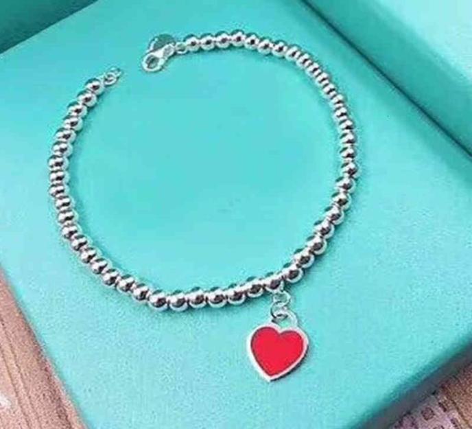 S925 Red Heart Bracelet female Korean version round bead net red same blue pink love bracelet temperament trend hand jewelry2235513
S925 Red Heart Bracelet female Korean version round bead net red same blue pink love bracelet temperament trend hand jewelry2235513