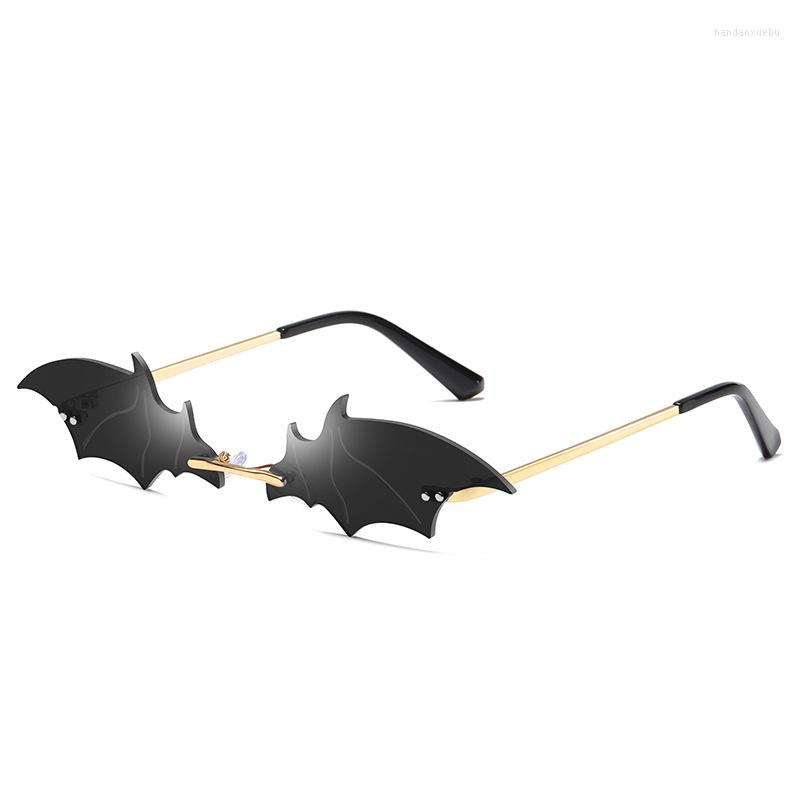 Sunglasses Personality Bat UV400 Unisex Trend Colorful Street Shooting Fashion Casual Wild Glasses
Sunglasses Personality Bat UV400 Unisex Trend Colorful Street Shooting Fashion Casual Wild Glasses