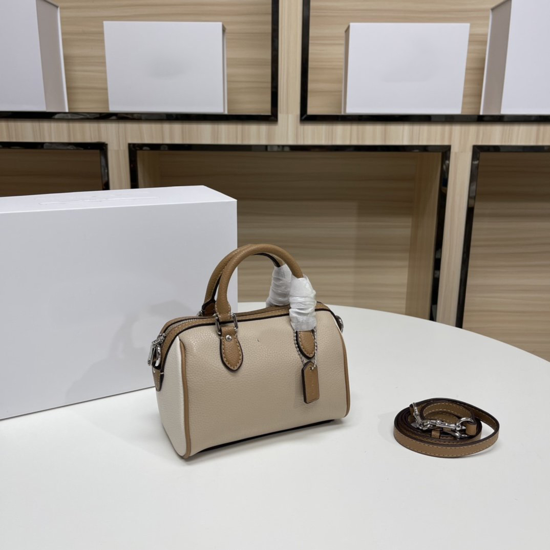 Boston Printed Casual Tote 2023 New Fashion Casual Women's Bag Shoulder Crossbody Bag, Chain
Boston Printed Casual Tote 2023 New Fashion Casual Women's Bag Shoulder Crossbody Bag, Chain