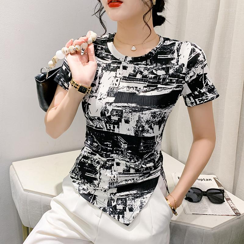 Women's T Shirts #6257 Summer Printed Shirt Women O-neck Sexy Streetwear Tshirt Short Sleeve Irregular Tee Skinny For Girl, Picture color
Women's T Shirts #6257 Summer Printed Shirt Women O-neck Sexy Streetwear Tshirt Short Sleeve Irregular Tee Skinny For Girl, Picture color