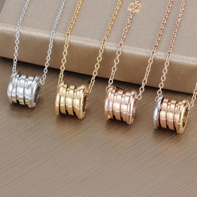 2022 High Quality Ceramic Couple Pendant Necklace Fashion Designer Design Men and Women Valentine039s Day Gift2669427
2022 High Quality Ceramic Couple Pendant Necklace Fashion Designer Design Men and Women Valentine039s Day Gift2669427