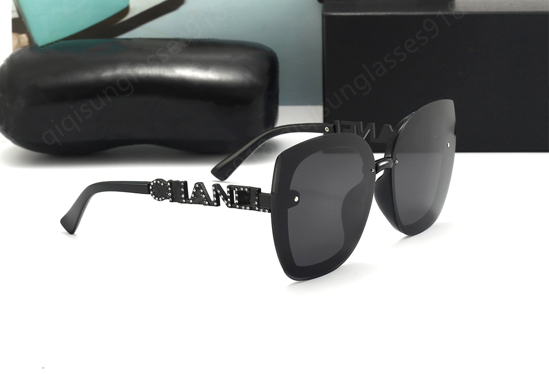 designers Sunglasses womens Luxurys Beach Sun Bathing Driving Cool Photos for travel must-have Special Anti-high Beam Driver Mirror good
designers Sunglasses womens Luxurys Beach Sun Bathing Driving Cool Photos for travel must-have Special Anti-high Beam Driver Mirror good