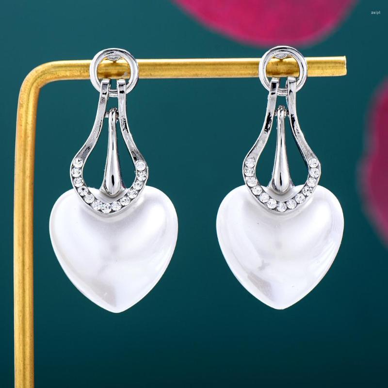 Dangle Earrings Blanchette Romantic Luxury Elegant Heart CZ Pearl For Noble Women Wedding Cubic Zirconia Bridal Party Jewelry
Dangle Earrings Blanchette Romantic Luxury Elegant Heart CZ Pearl For Noble Women Wedding Cubic Zirconia Bridal Party Jewelry
