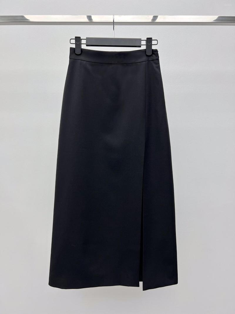 Skirts 2023 Spring Women's Wool Skirt Fashionable Elegant Slim Slimming Exquisite Soft And Comfortable, Black
Skirts 2023 Spring Women's Wool Skirt Fashionable Elegant Slim Slimming Exquisite Soft And Comfortable, Black