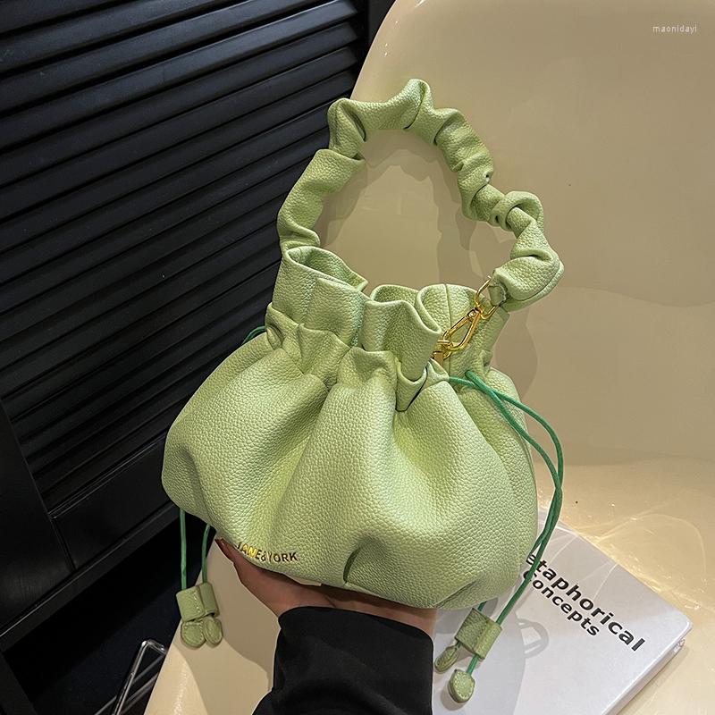 Evening Bags Niche Design Women 2023 Spring/summer Messenger Bag Portable Bucket, Black
Evening Bags Niche Design Women 2023 Spring/summer Messenger Bag Portable Bucket, Black