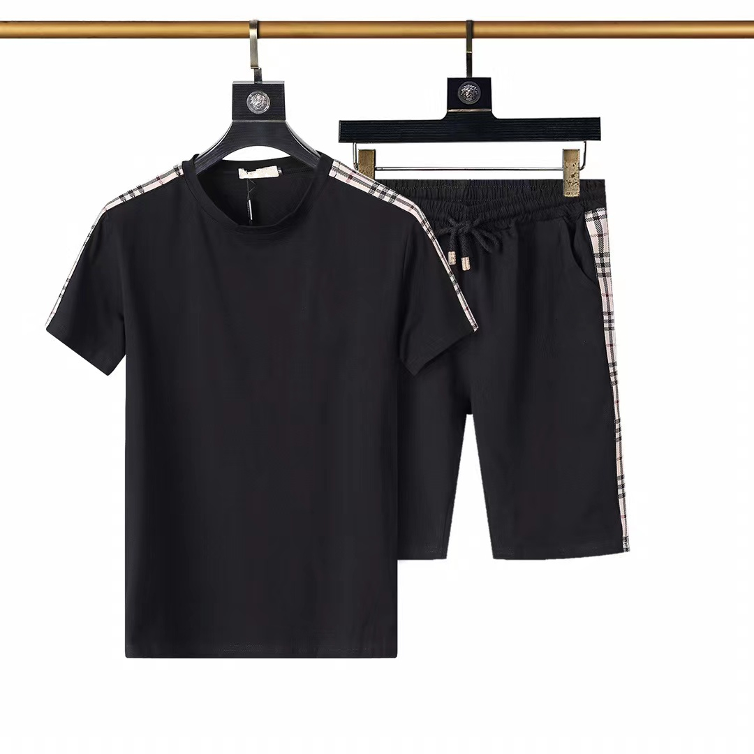 Men's and women's summer sports suit sports suit leisure classic typeface pattern men's short-sleeved shorts men's T-shirt color clothes, has the original picture
Men's and women's summer sports suit sports suit leisure classic typeface pattern men's short-sleeved shorts men's T-shirt color clothes, has the original picture