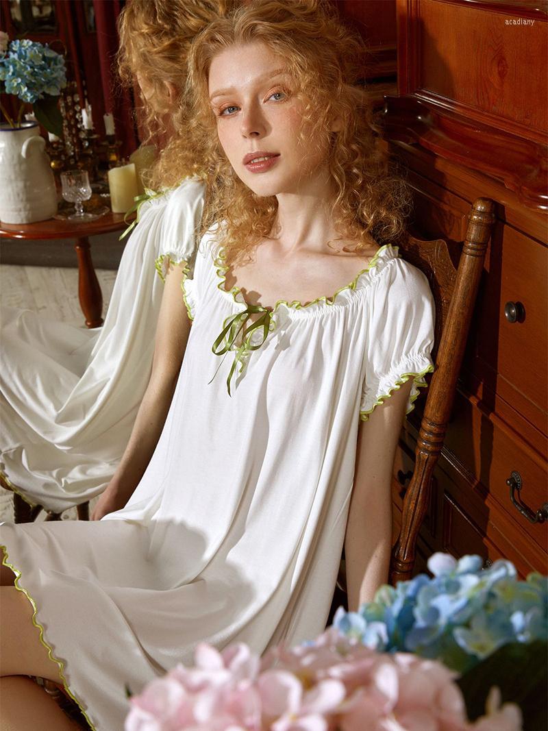 Women's Sleepwear Women Ladies Summer Short Sleeve Modal Contrast Dense Edge Green Large Neckline Lace Sexy Nightdress Ruffles Nightgowns
Women's Sleepwear Women Ladies Summer Short Sleeve Modal Contrast Dense Edge Green Large Neckline Lace Sexy Nightdress Ruffles Nightgowns