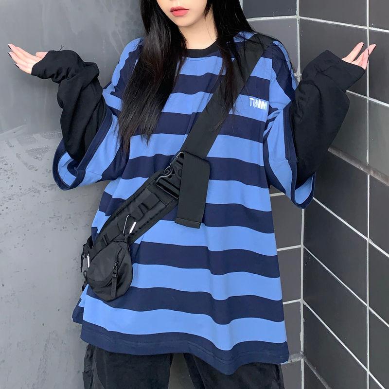 T-Shirt Spring Autumn Oversized tshirt vintage Tshirt y2k harajuku fake twopiece striped longsleeved shirt fairy grunge aesthetic, Blue
T-Shirt Spring Autumn Oversized tshirt vintage Tshirt y2k harajuku fake twopiece striped longsleeved shirt fairy grunge aesthetic, Blue