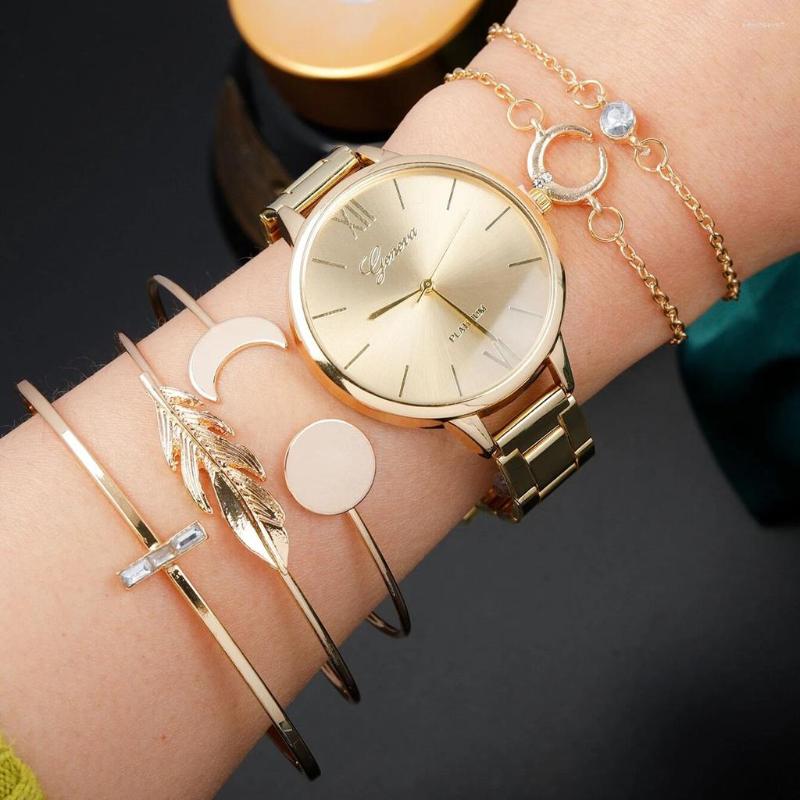 Wristwatches 6PCS/2PC 2023 Luxury Women Watches Set Bracelet Fashion Ladies Quartz Watch Dress Female Clock Montre Femme Relogio, 6pcs rose gold
Wristwatches 6PCS/2PC 2023 Luxury Women Watches Set Bracelet Fashion Ladies Quartz Watch Dress Female Clock Montre Femme Relogio, 6pcs rose gold