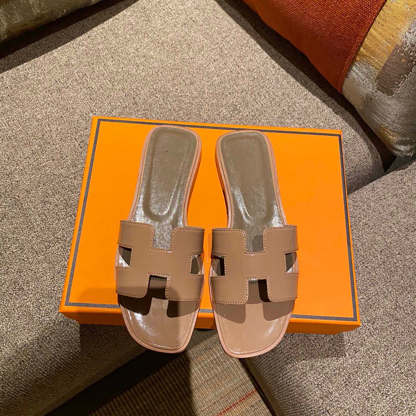 luxuries designer Men's Women's Slippers Sandals Shoes Slide Summer Fashion Wide Flat Flip Flops With Box Size 35-42, #11
luxuries designer Men's Women's Slippers Sandals Shoes Slide Summer Fashion Wide Flat Flip Flops With Box Size 35-42, #11