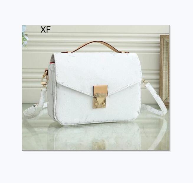 2022 Designers Women Handbag Messenger Bags Leather Embossing Elegant Shoulder Bag Crossbody Shopping Tote Wallets 76
2022 Designers Women Handbag Messenger Bags Leather Embossing Elegant Shoulder Bag Crossbody Shopping Tote Wallets 76