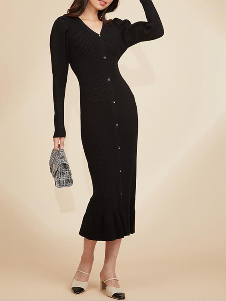 Casual Dresses V-neck Puff Sleeve Single Breasted Robes Elegant Slim Fit Knitted Fishtail Dress Women Japanese Simple Solid Mermaid Vestidos, Black
Casual Dresses V-neck Puff Sleeve Single Breasted Robes Elegant Slim Fit Knitted Fishtail Dress Women Japanese Simple Solid Mermaid Vestidos, Black