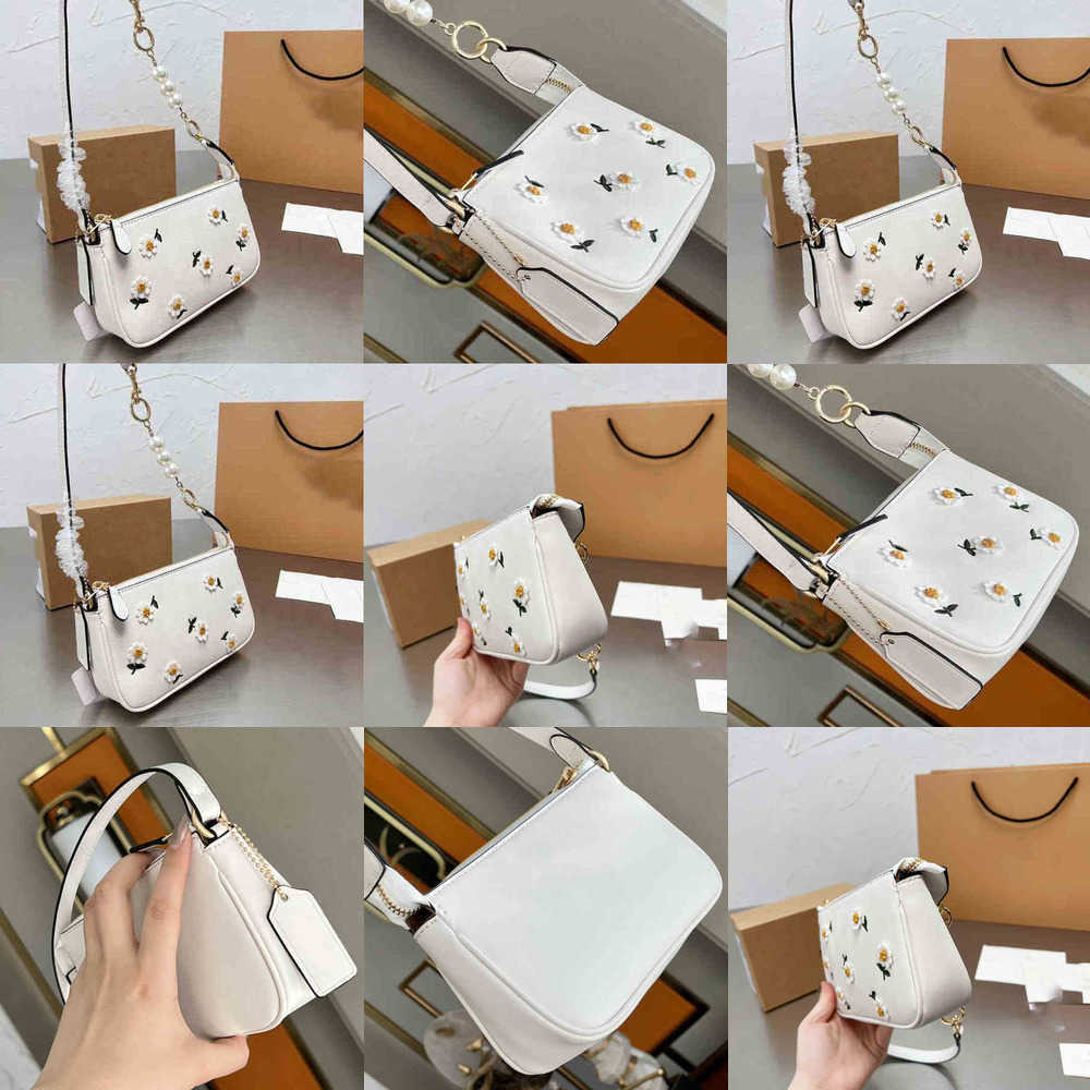 Nxy Evening Bags Totes Summer Vintage Pearl Chain Women Handbag Shoulder Leather Designer Crossbody Embroidered Three-dimensional Flowers Purses 220309, White
Nxy Evening Bags Totes Summer Vintage Pearl Chain Women Handbag Shoulder Leather Designer Crossbody Embroidered Three-dimensional Flowers Purses 220309, White