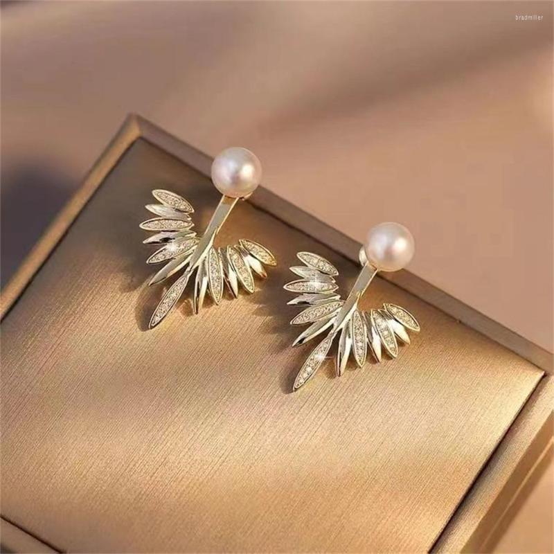Dangle Earrings Luxury Women's Bohemia Rhinestone Feather Hanging Pearl Shiny Wedding Statement Party Jewelry Gifts
Dangle Earrings Luxury Women's Bohemia Rhinestone Feather Hanging Pearl Shiny Wedding Statement Party Jewelry Gifts