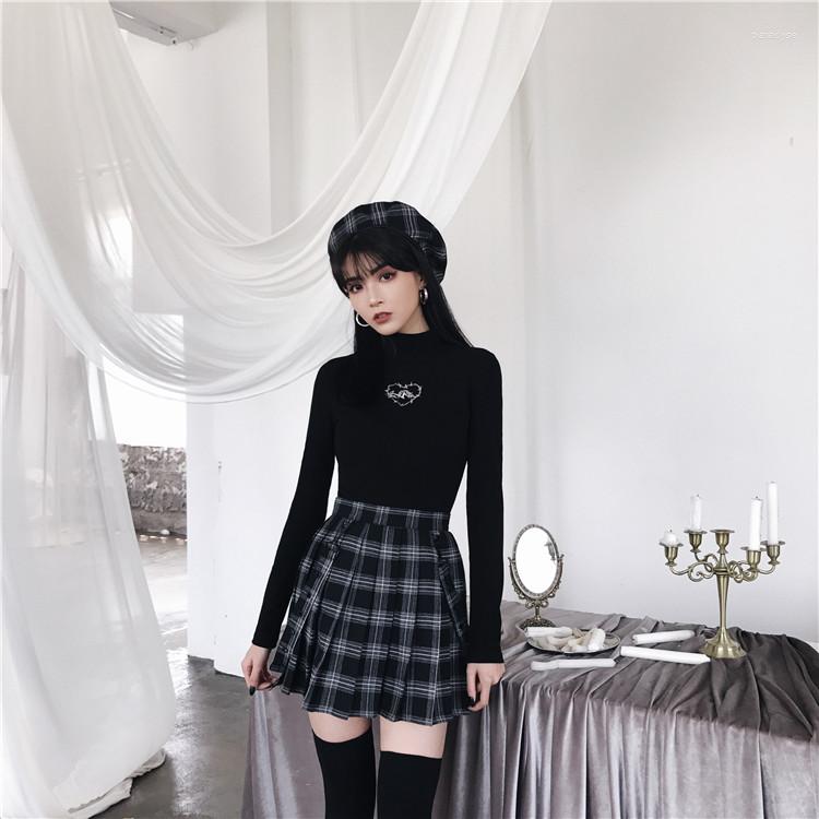 Skirts Ruibbit Autumn Winter Harajuku Gothic Black Gray Plaid Shorts Women'S Pleated Skirt Short Punk Girl'S
Skirts Ruibbit Autumn Winter Harajuku Gothic Black Gray Plaid Shorts Women'S Pleated Skirt Short Punk Girl'S