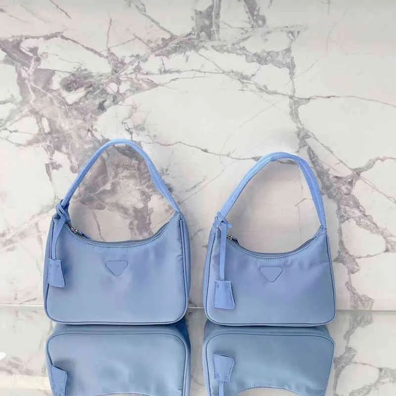 Shoulder Bags hobo armpit bags Quality nylon Handbag Designer for Women Chest Pack Fashion Canvas Lady Purse 220900
Shoulder Bags hobo armpit bags Quality nylon Handbag Designer for Women Chest Pack Fashion Canvas Lady Purse 220900