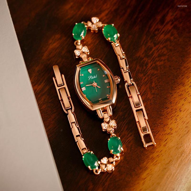 Wristwatches Watch For Women Chalcedony Bracelet Elegant Rose Gold Tonneau Shaped Small Green Retro Romantic Ladies Clock, Rose gold green
Wristwatches Watch For Women Chalcedony Bracelet Elegant Rose Gold Tonneau Shaped Small Green Retro Romantic Ladies Clock, Rose gold green