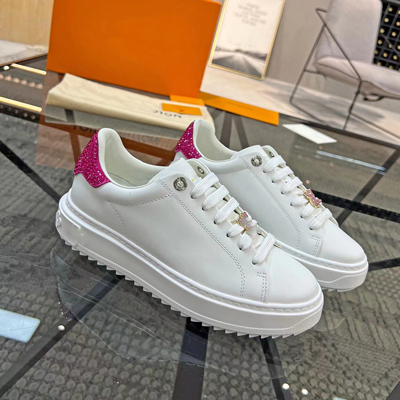 Designer luxury casual shoes men's and women's designer shoes travel cowhide lace-up sneakers top quality fashion flats men's women's fitness sneakers
Designer luxury casual shoes men's and women's designer shoes travel cowhide lace-up sneakers top quality fashion flats men's women's fitness sneakers