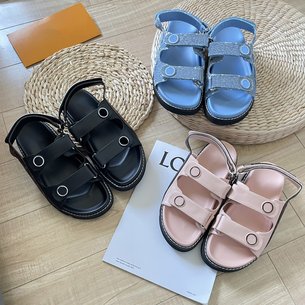 Designer Slippers Oran Sandals For Women Ladies Summer Casual Fashion Luxury Classic Flat Leather Solid Home Beach Slides Shoes, #1
Designer Slippers Oran Sandals For Women Ladies Summer Casual Fashion Luxury Classic Flat Leather Solid Home Beach Slides Shoes, #1