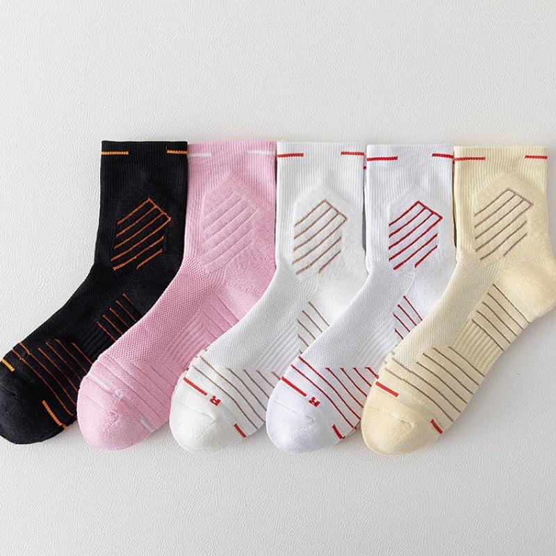 Men's Socks 2023 Men's Cotton Solid Color Breathable Mid-Thigh Professional Basketball Training Outdoor Sports, White
Men's Socks 2023 Men's Cotton Solid Color Breathable Mid-Thigh Professional Basketball Training Outdoor Sports, White