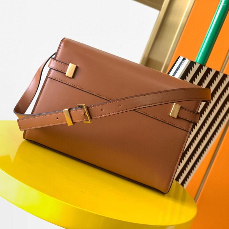 Evening Bags Designer Handbags Top Quality Genuine Leather Women Commuter Fashion Black Brown Shoulder Crossbody Bag Female
Evening Bags Designer Handbags Top Quality Genuine Leather Women Commuter Fashion Black Brown Shoulder Crossbody Bag Female