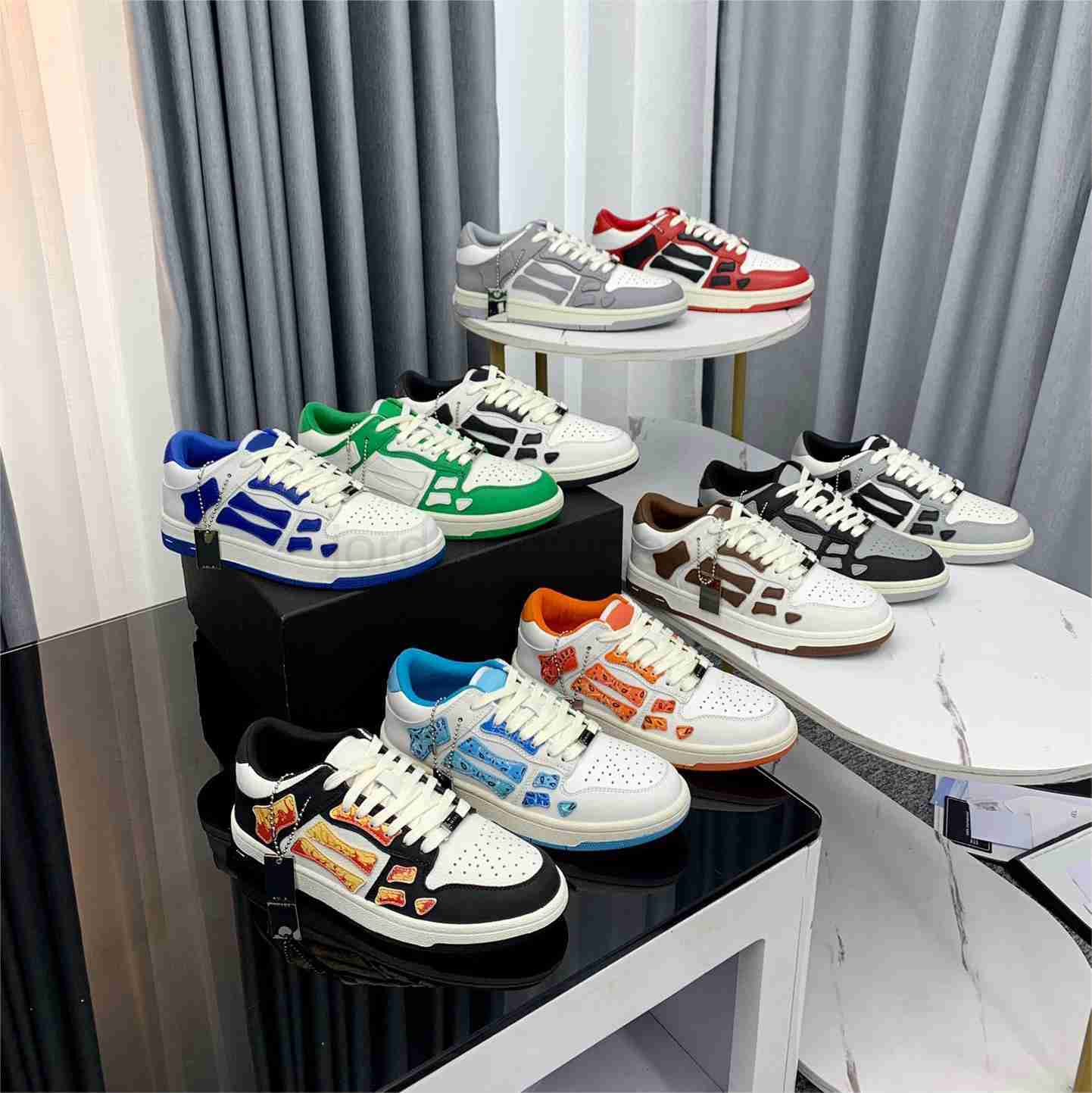 SKEL-TOP HI Sneakers Luxury Designer Men Spring Shoes Leather Bones Applique Upper EVA Footbed low-top High-top Sport Shoe Fashion Top Quality Size 38-45 5.0, Color 2
SKEL-TOP HI Sneakers Luxury Designer Men Spring Shoes Leather Bones Applique Upper EVA Footbed low-top High-top Sport Shoe Fashion Top Quality Size 38-45 5.0, Color 2