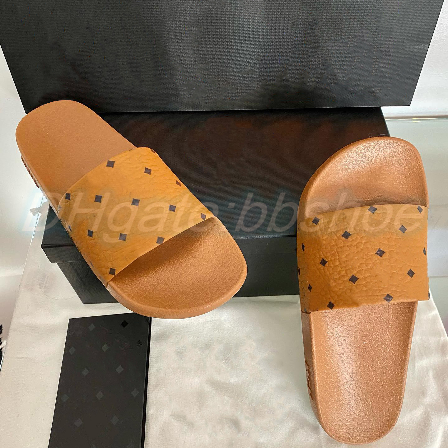 Print letter Rubber woman Slides Grained luxury shoes real leather designer man slippers printed slipper beach pool sandal with box, #5
Print letter Rubber woman Slides Grained luxury shoes real leather designer man slippers printed slipper beach pool sandal with box, #5