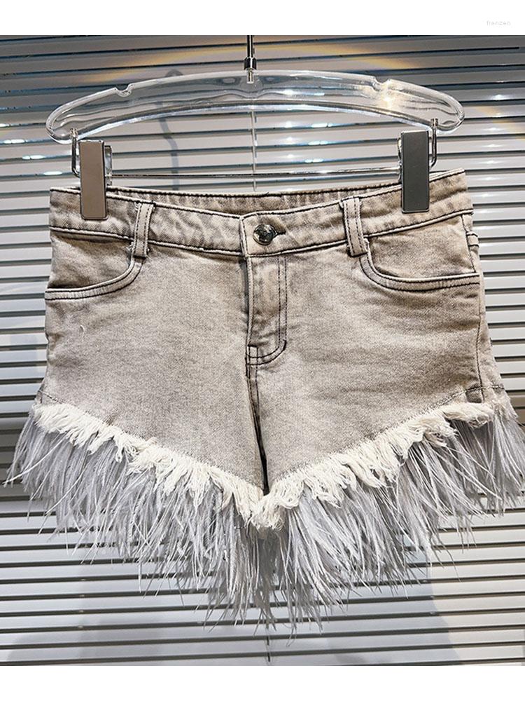 Women' Shorts HIGH STREET Fashion 2023 Designer Skirt Spliced Feather Denim, Light grey
Women' Shorts HIGH STREET Fashion 2023 Designer Skirt Spliced Feather Denim, Light grey
